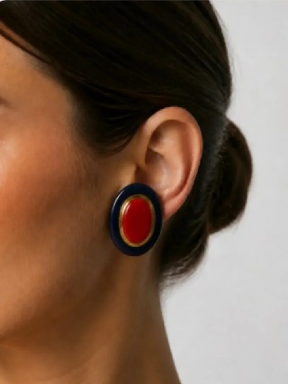 Vintage Cato Button‑Style Oval Clip‑On Earrings – Navy, Gold & Red